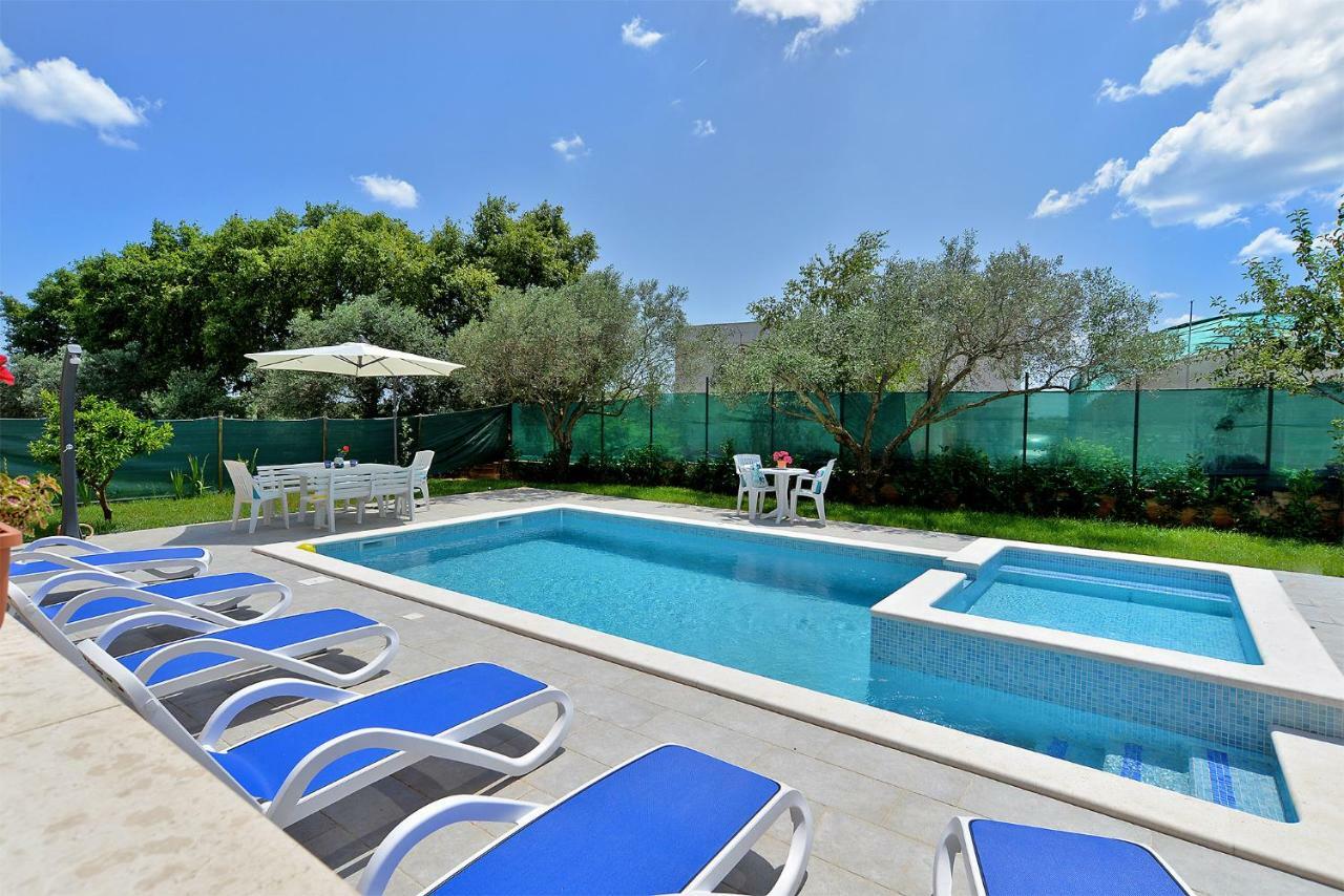 House Smiljana 2059 Βίλα Vodnjan Εξωτερικό φωτογραφία